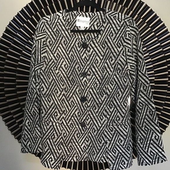 Inspired Style Blazer Top - Picture 1 of 3